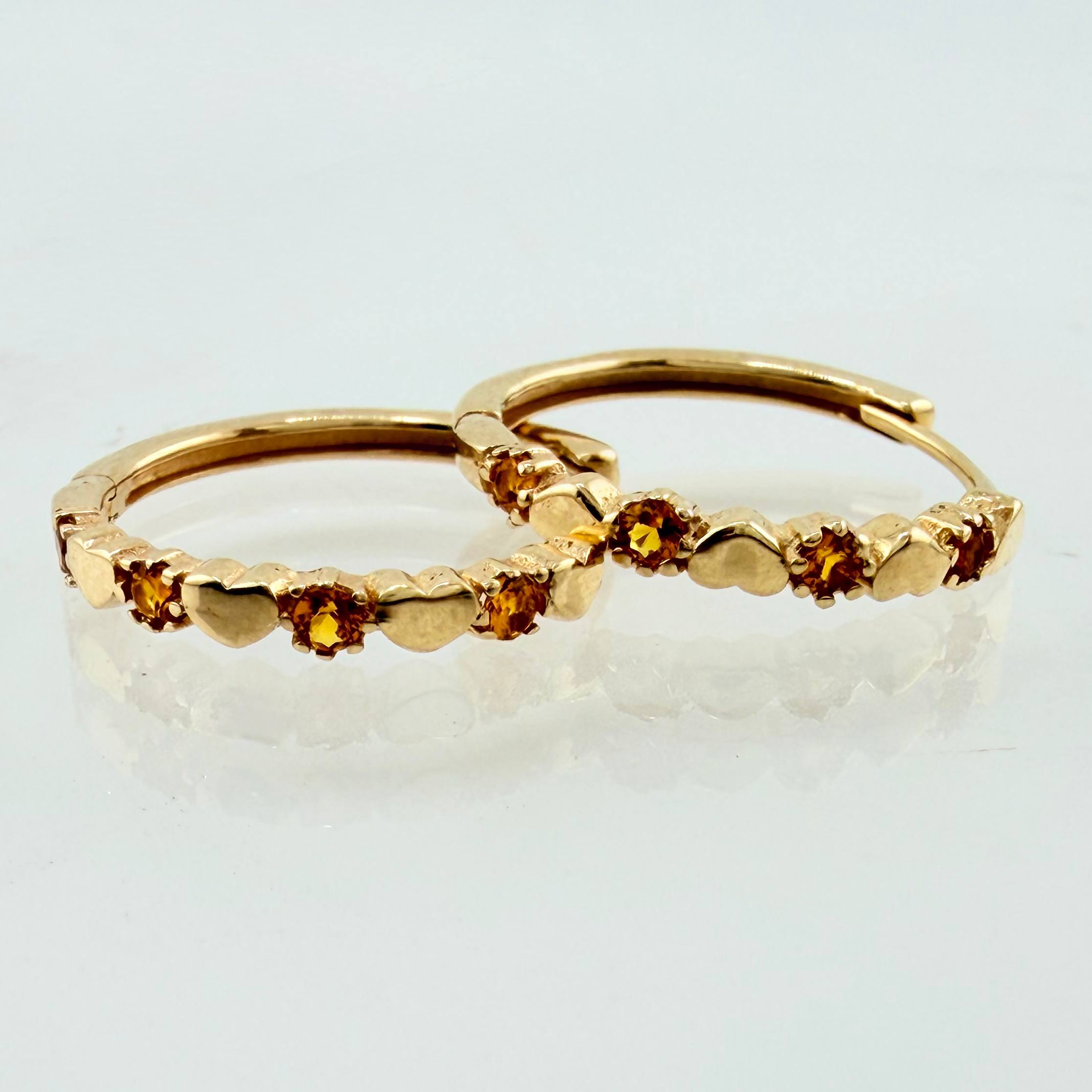 Candongas Corazones Intercalados 2.35gr / 3/4 in / Oro Amarillo 18K