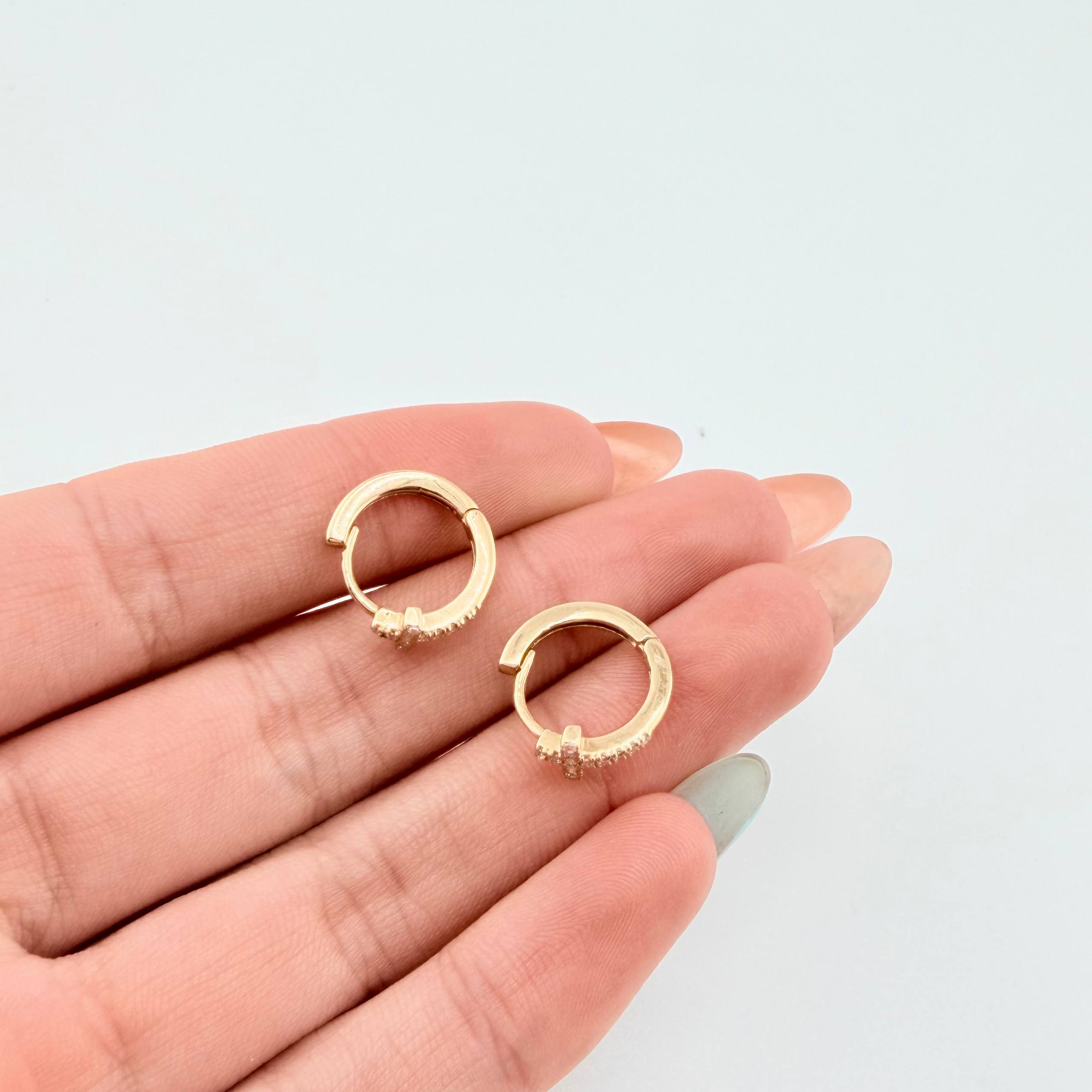 Candongas Cruz 1.95gr / 1/2 in / Oro Amarillo 18K