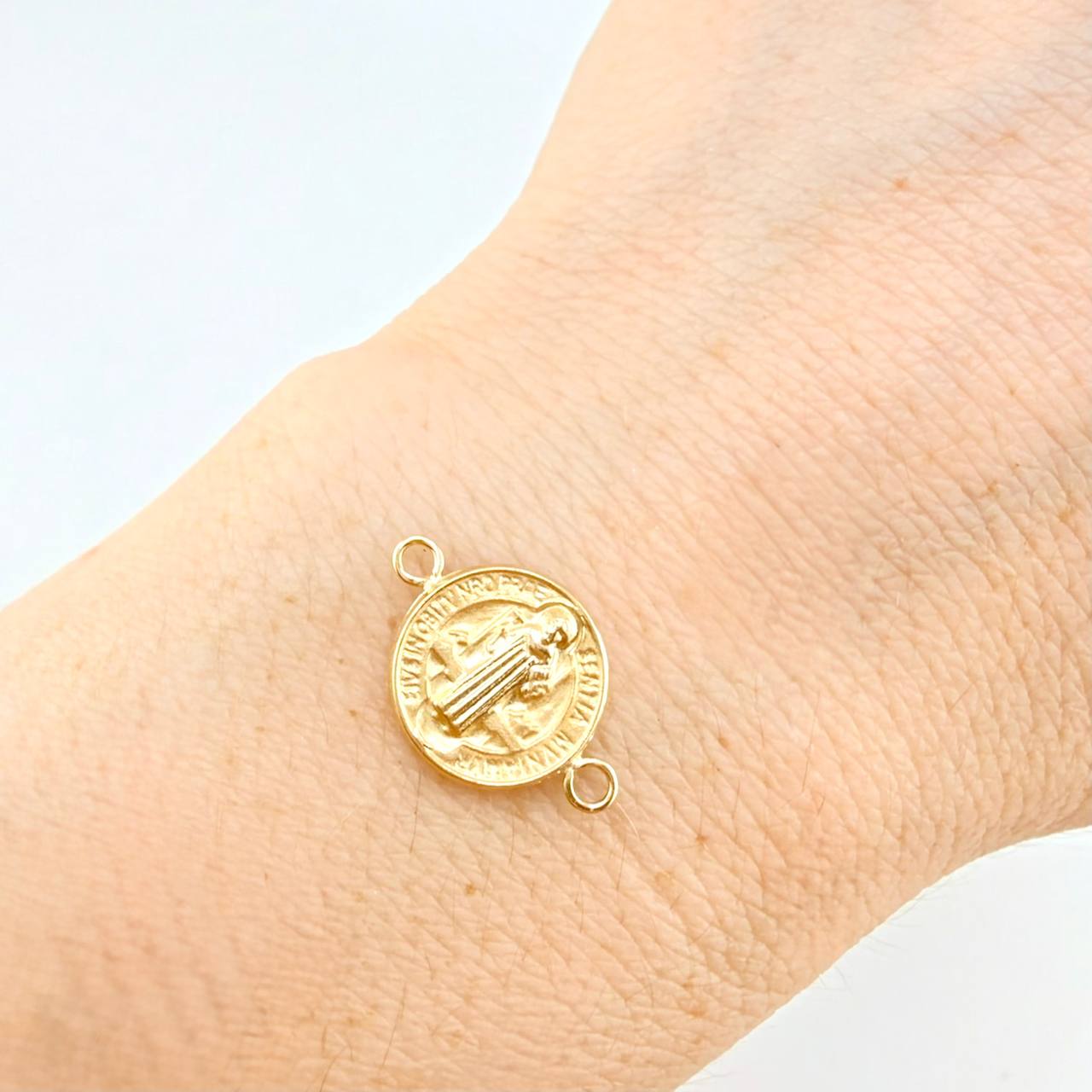 Herraje San Benito 0.7 g / 3/4 in Oro Amarillo 18K