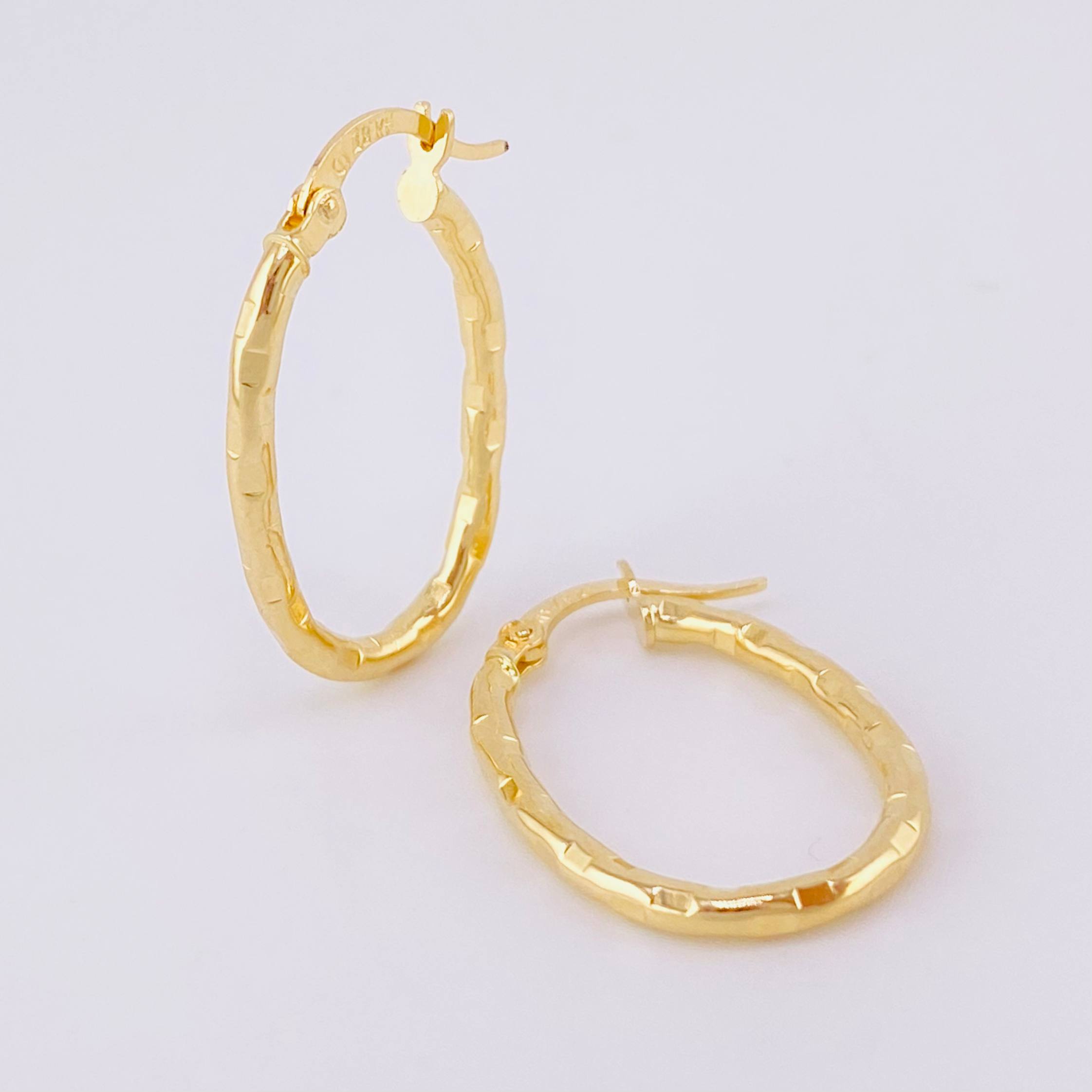 Candongas Mary Ovalada 1.6 g / 1 in Oro Amarillo 18K