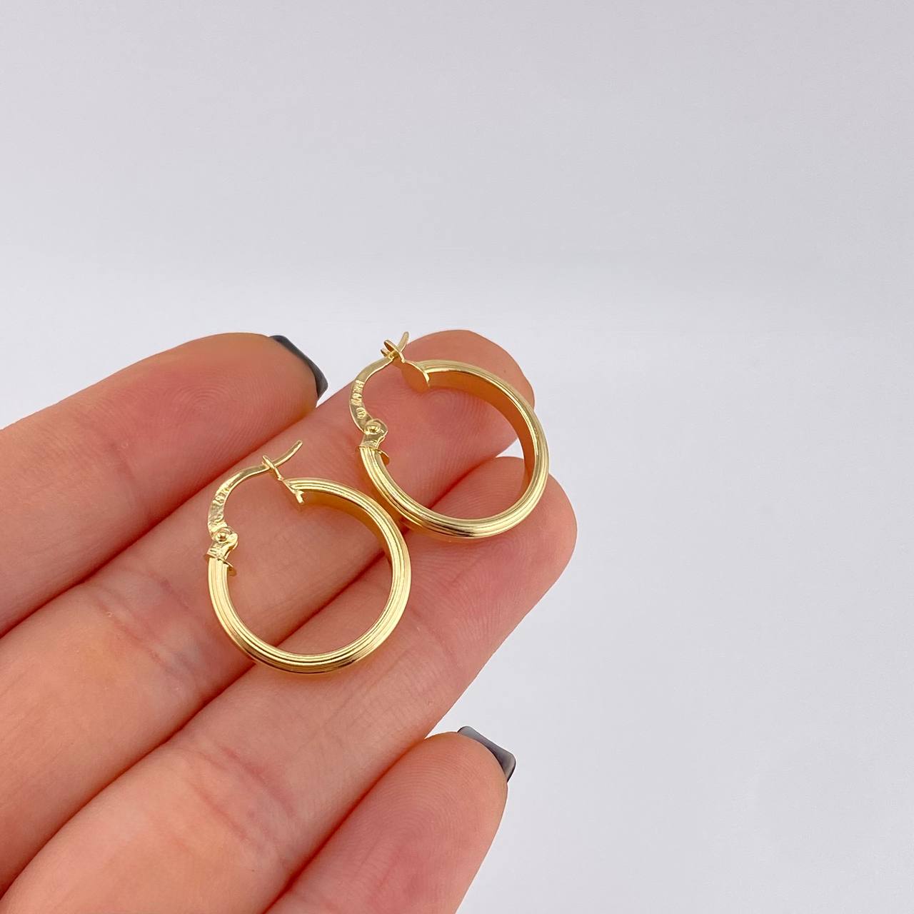 Candongas Dore 1.8 g / 3/4 in Oro Amarillo 18K