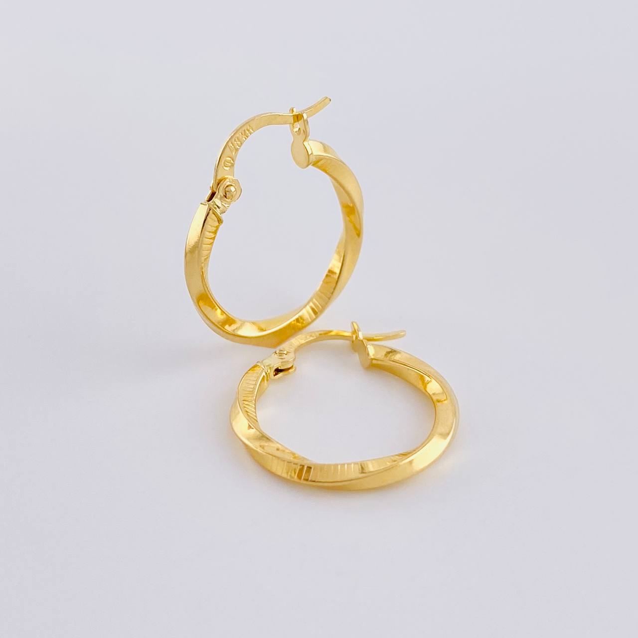 Candongas Nico 1.45 g / 3/4 in Oro Amarillo 18K