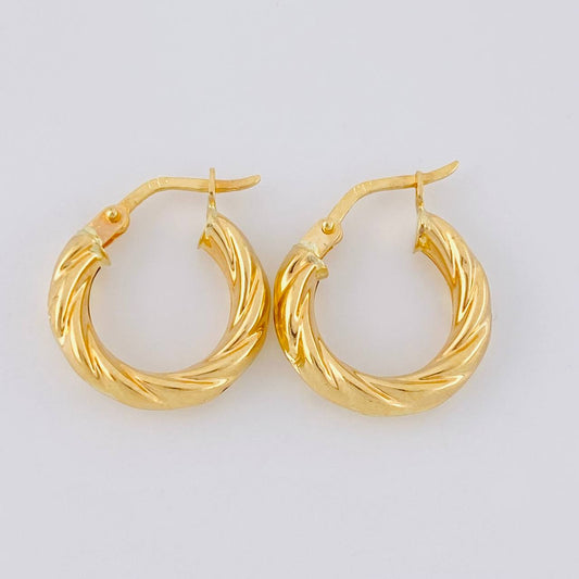 Candongas Mati 2.9 g / 3/4 in Oro Amarillo 18K