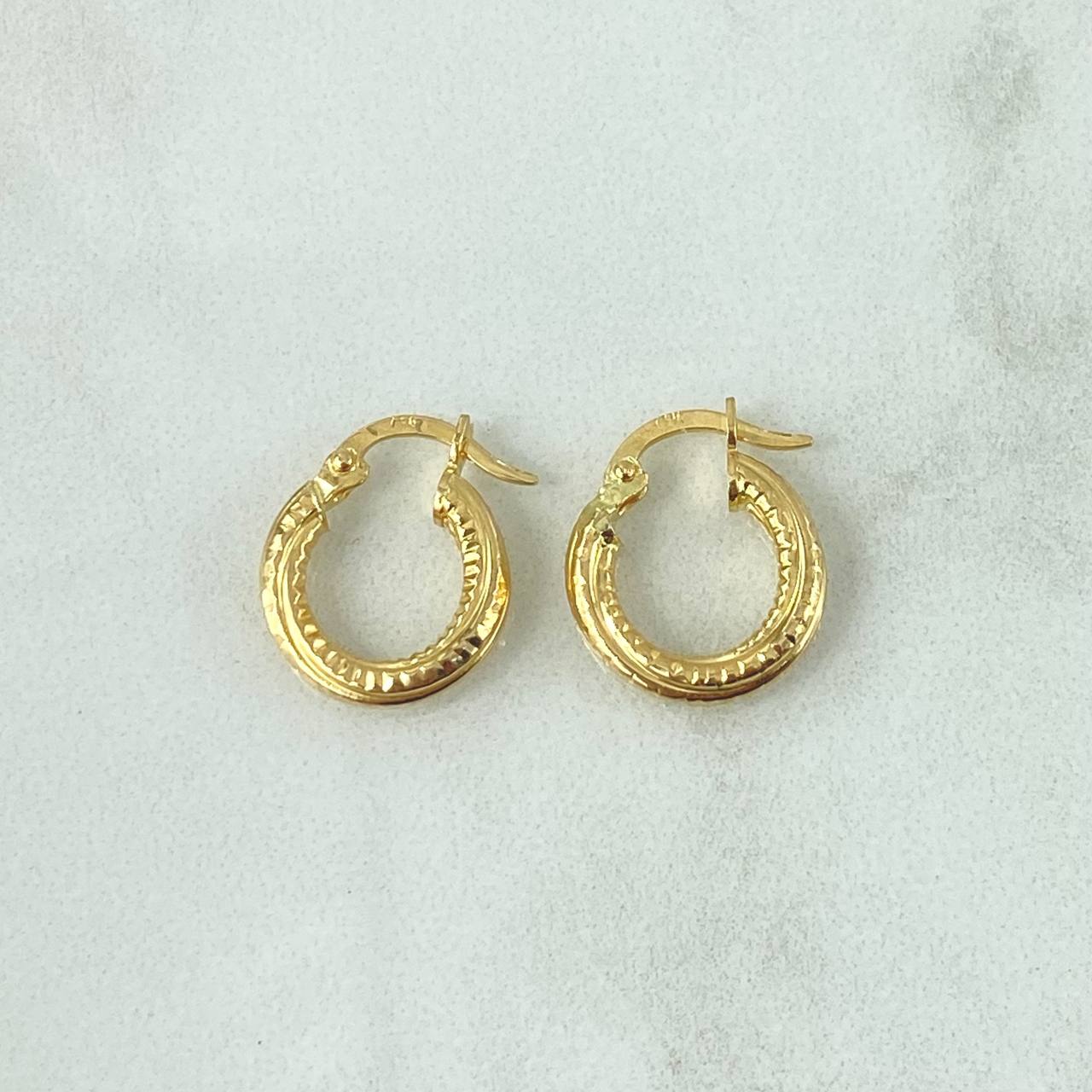 Hoop Earrings Carly 1.4gr / 1.5cm / Engraved Line 18K Yellow Gold