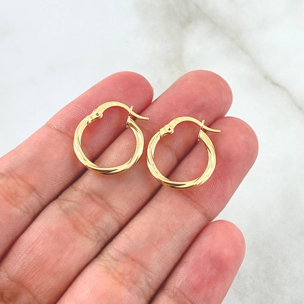 Hoop Earrings Mary 1.1gr / 1.8cm / Twisted 18K Yellow Gold