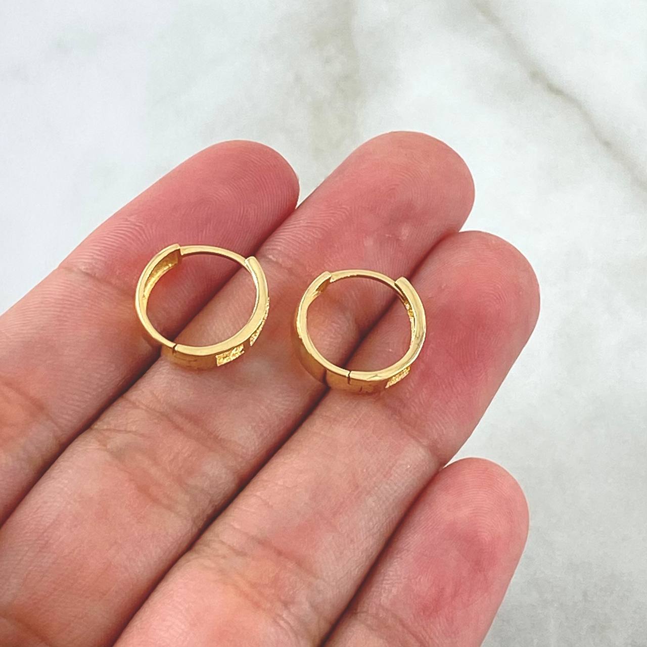 Candongas Karo 2.15gr / 1.3cm / Oro Amarillo 18K *