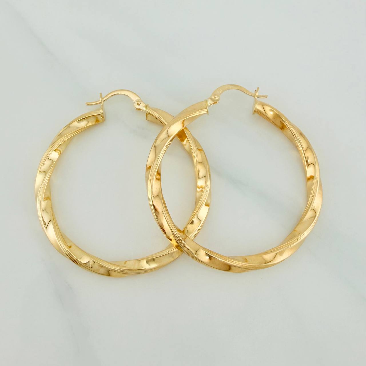Candongas Mai 4.2gr / 4cm / Oro Amarillo 18K $