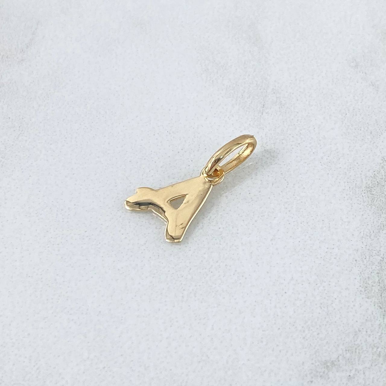 Dije Letra A Cursiva 0.5gr / 1/2 in / Oro Amarillo 18K ©