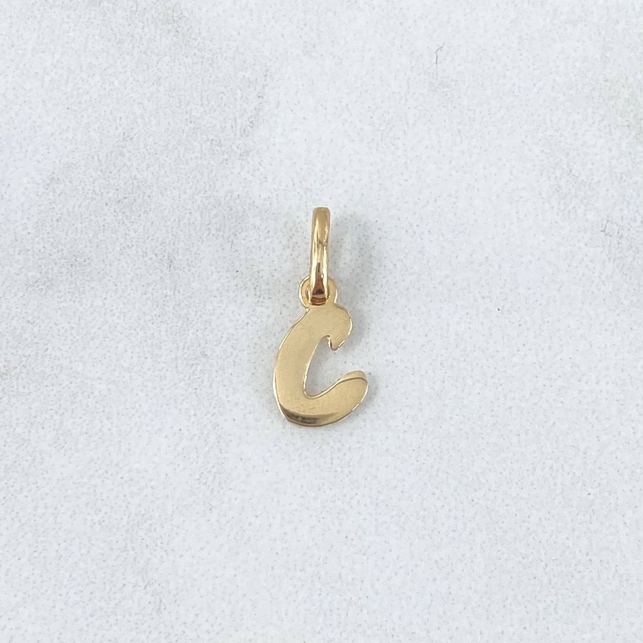 Pendant Letter C Italic 0.4gr / 1,.cm / Polished 18K Yellow Gold  ©