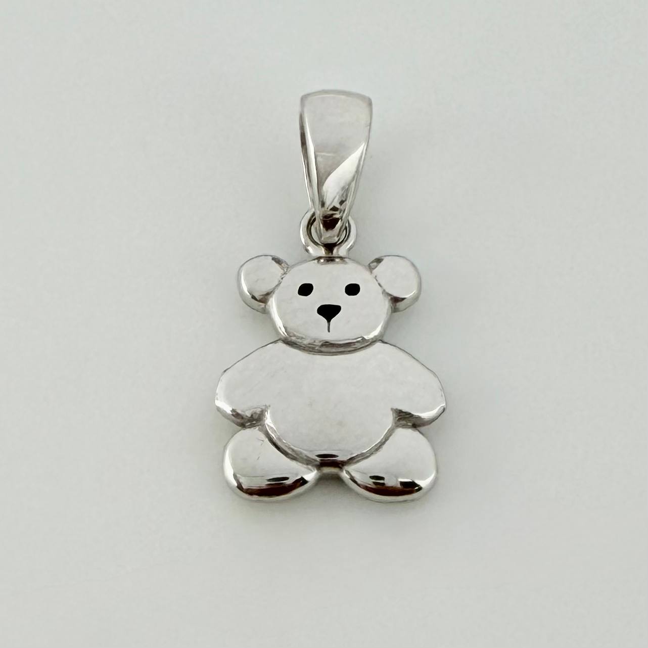Pendant Bear 1.15gr / 1/2 in / White Gold +4 18K ©