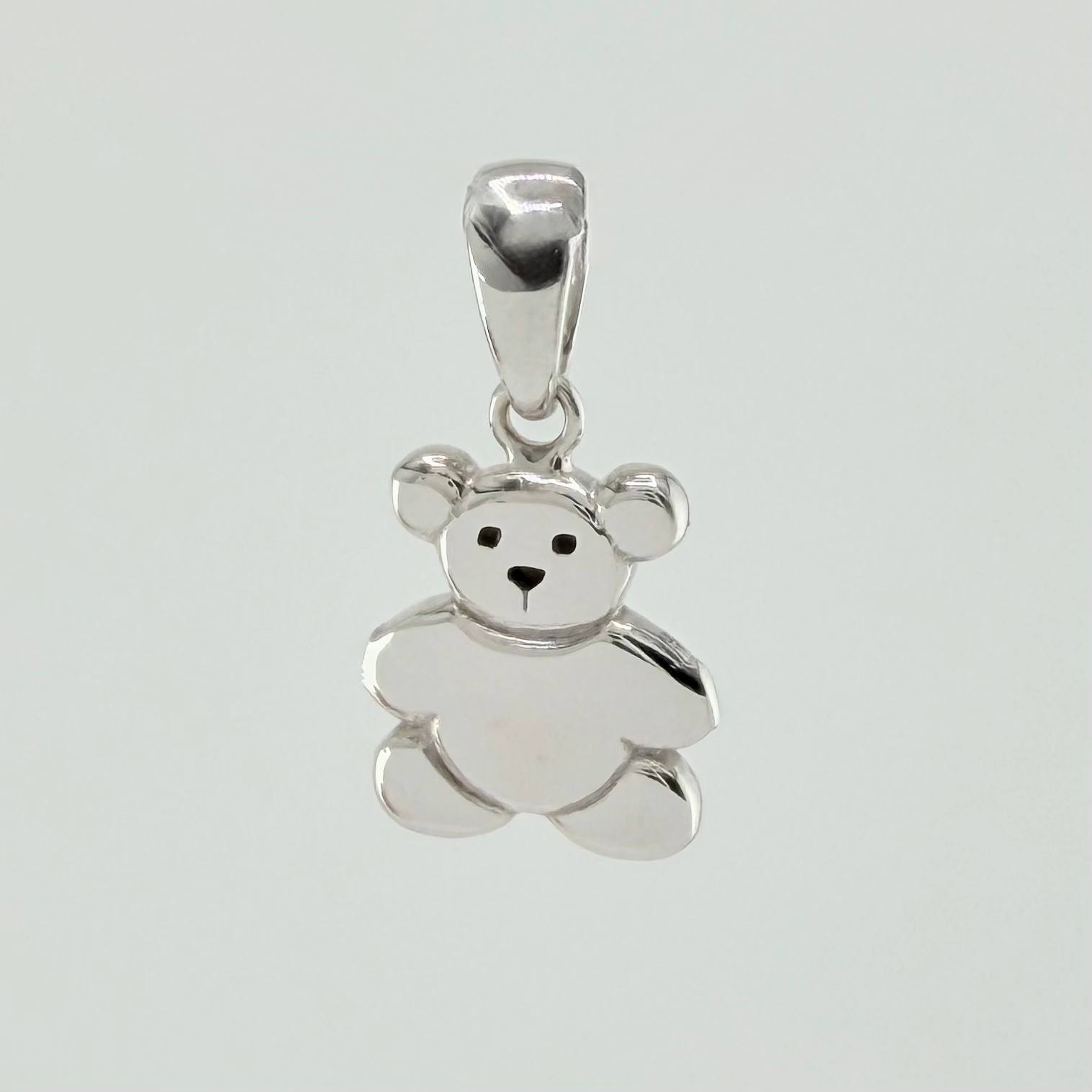 Pendant Bear 1.15gr / 1/2 in / White Gold +4 18K ©