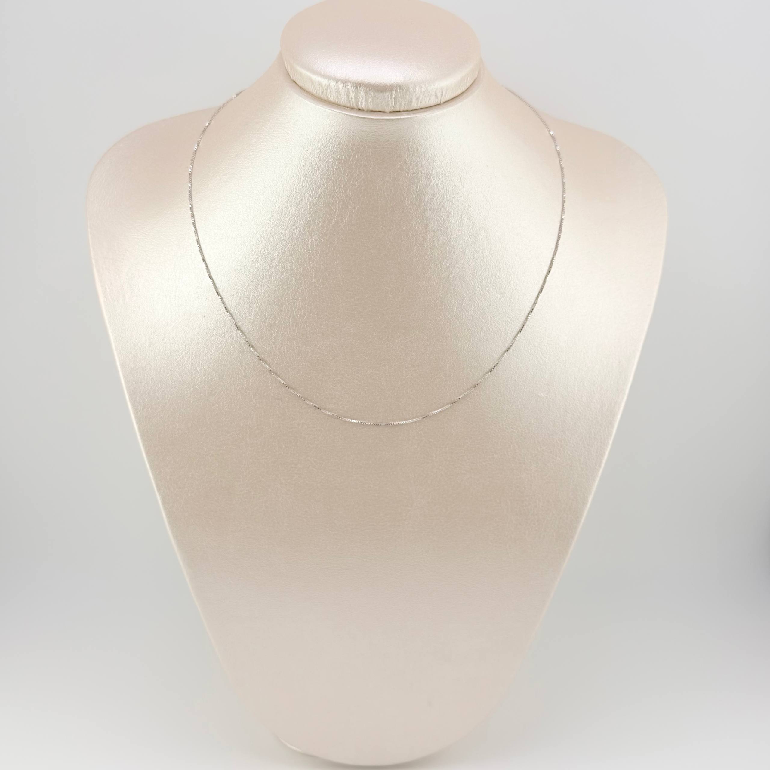 Cadena Veneciana 1.7gr / 15 3/4 in / 0.8mm Oro Blanco +3 18K ©