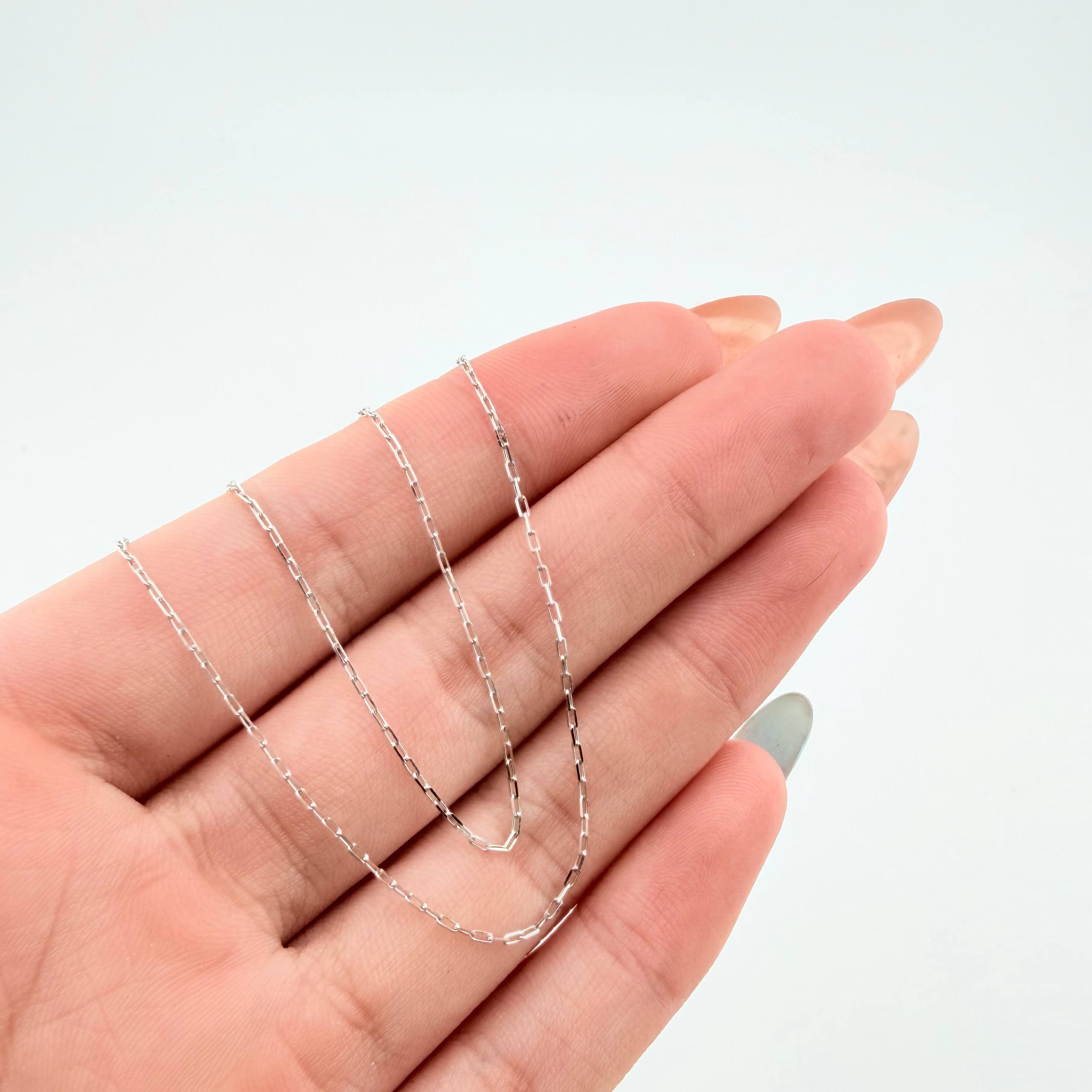 Cadena Cajón 1.1gr / 15 3/4 in / 1mm Oro Blanco +3 18K ©