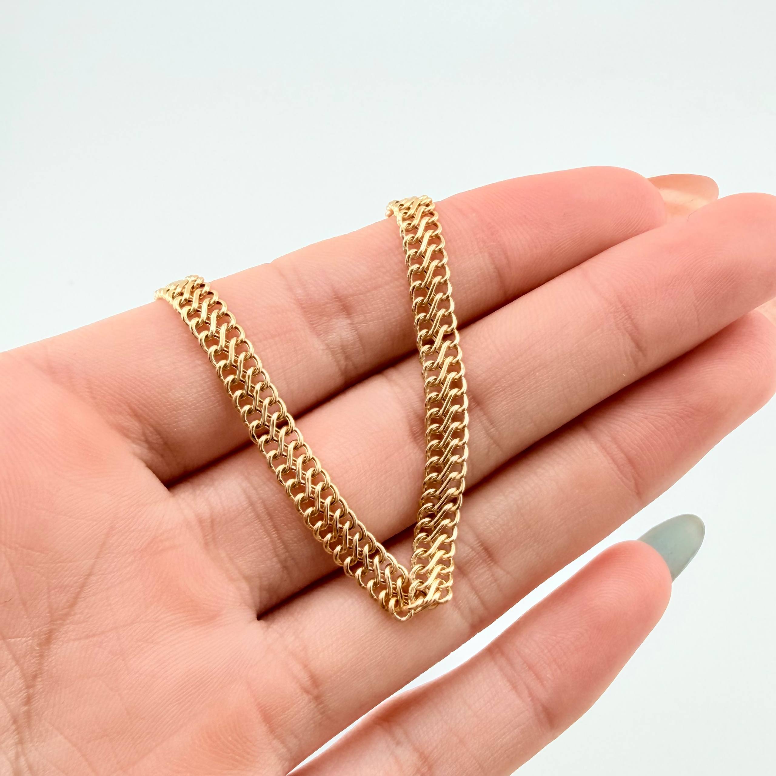 Pulso Sedusa 2.75gr / 7 1/2 in / 4.6mm Oro Amarillo +3 18K ©