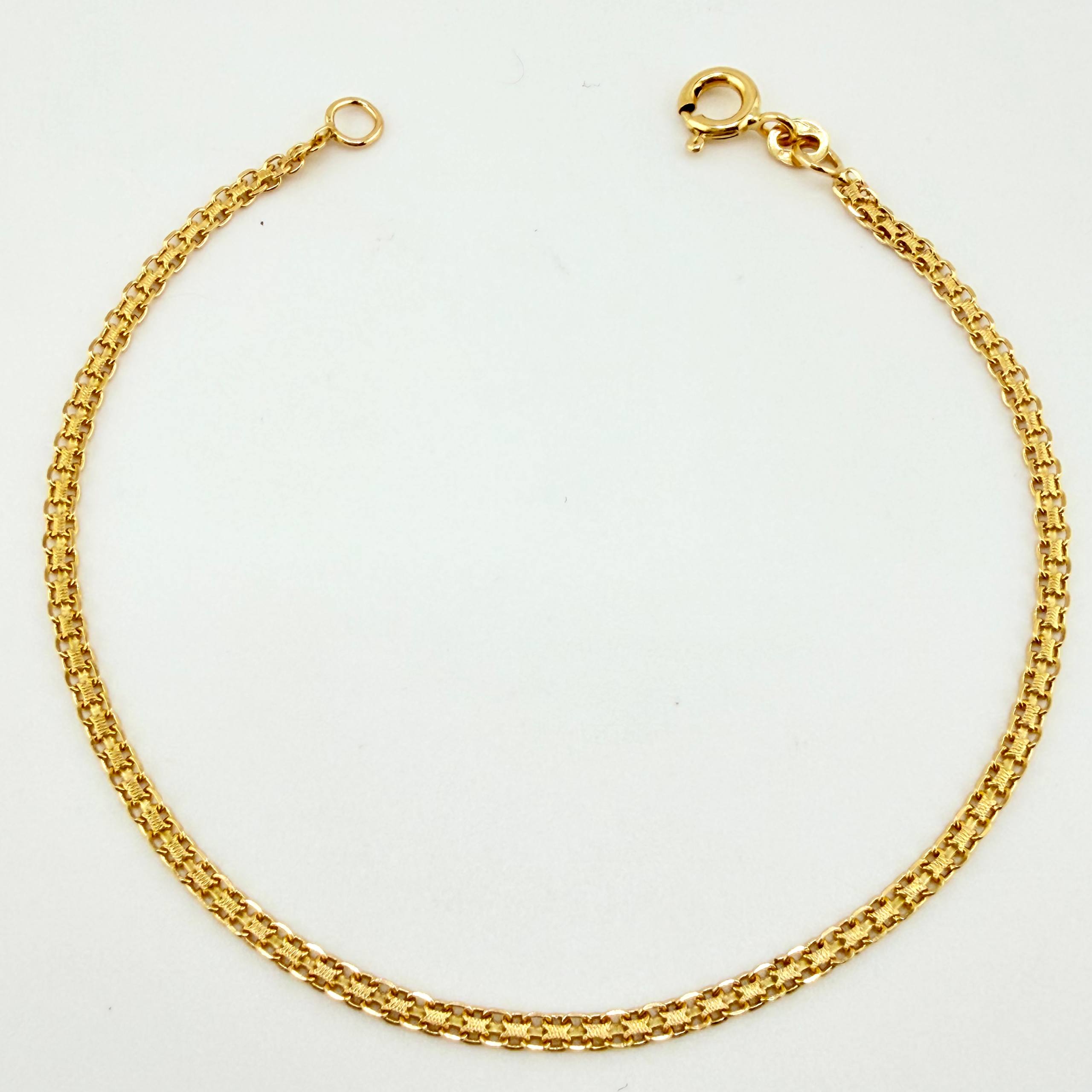 Pulso Chino 2.15gr / 7 3/4 in / 2.2mm Oro Amarillo +1 18K ©