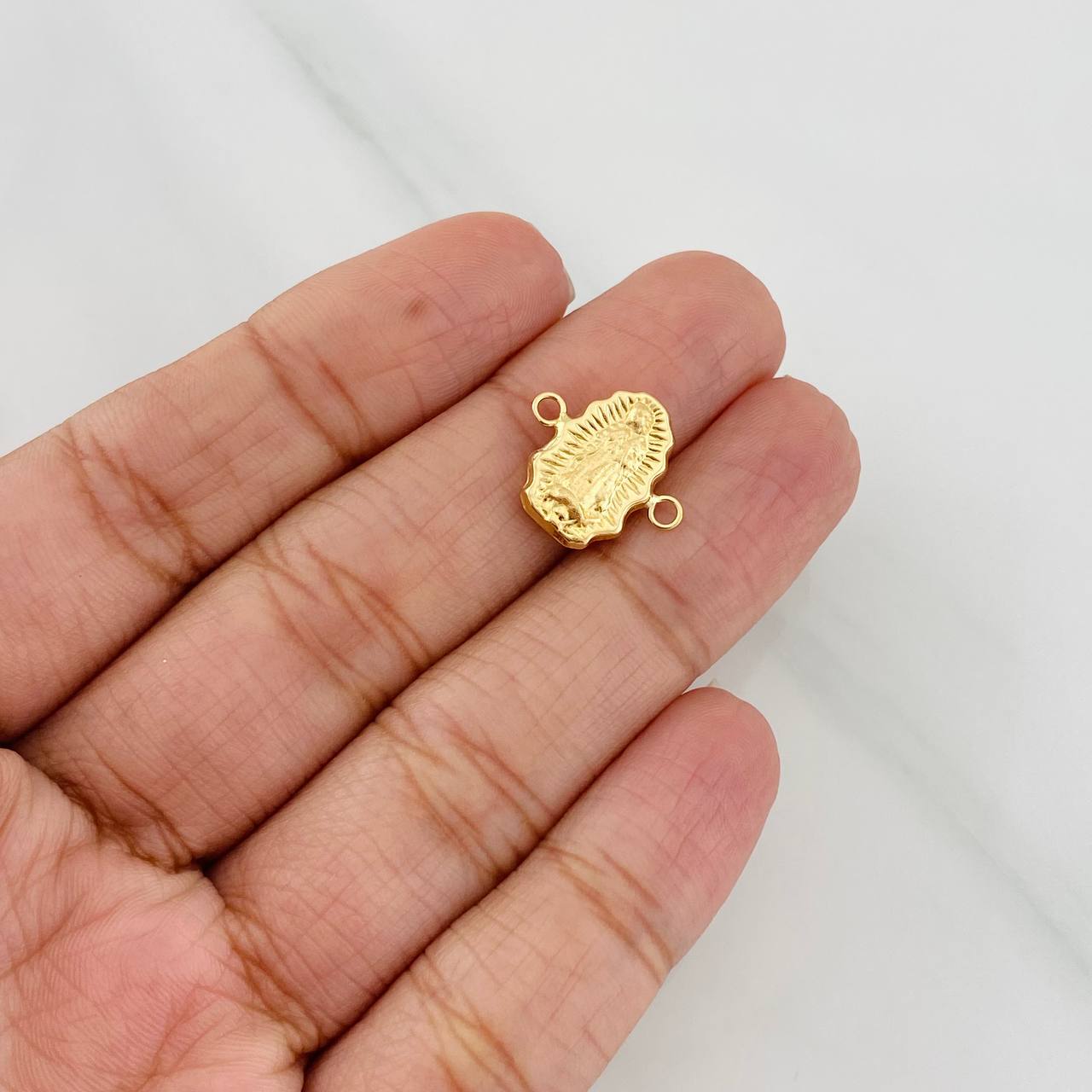 Charm Virgin of Guadalupe 0.6g / 1/2 in Yellow Gold 18K