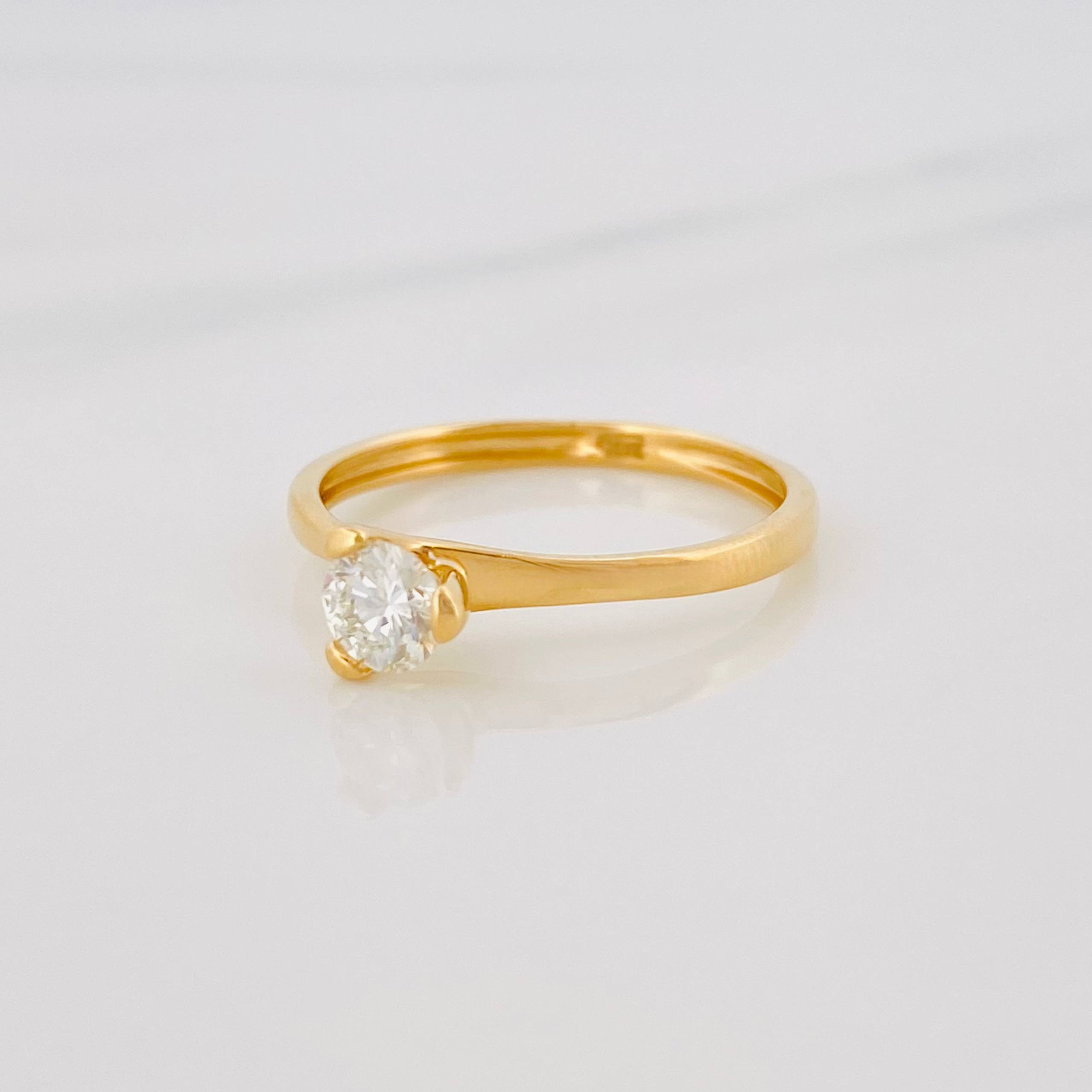 Anillo Solitario Diamante 30 Pts 1.65 g / T5 3/4 Oro Amarillo 18K