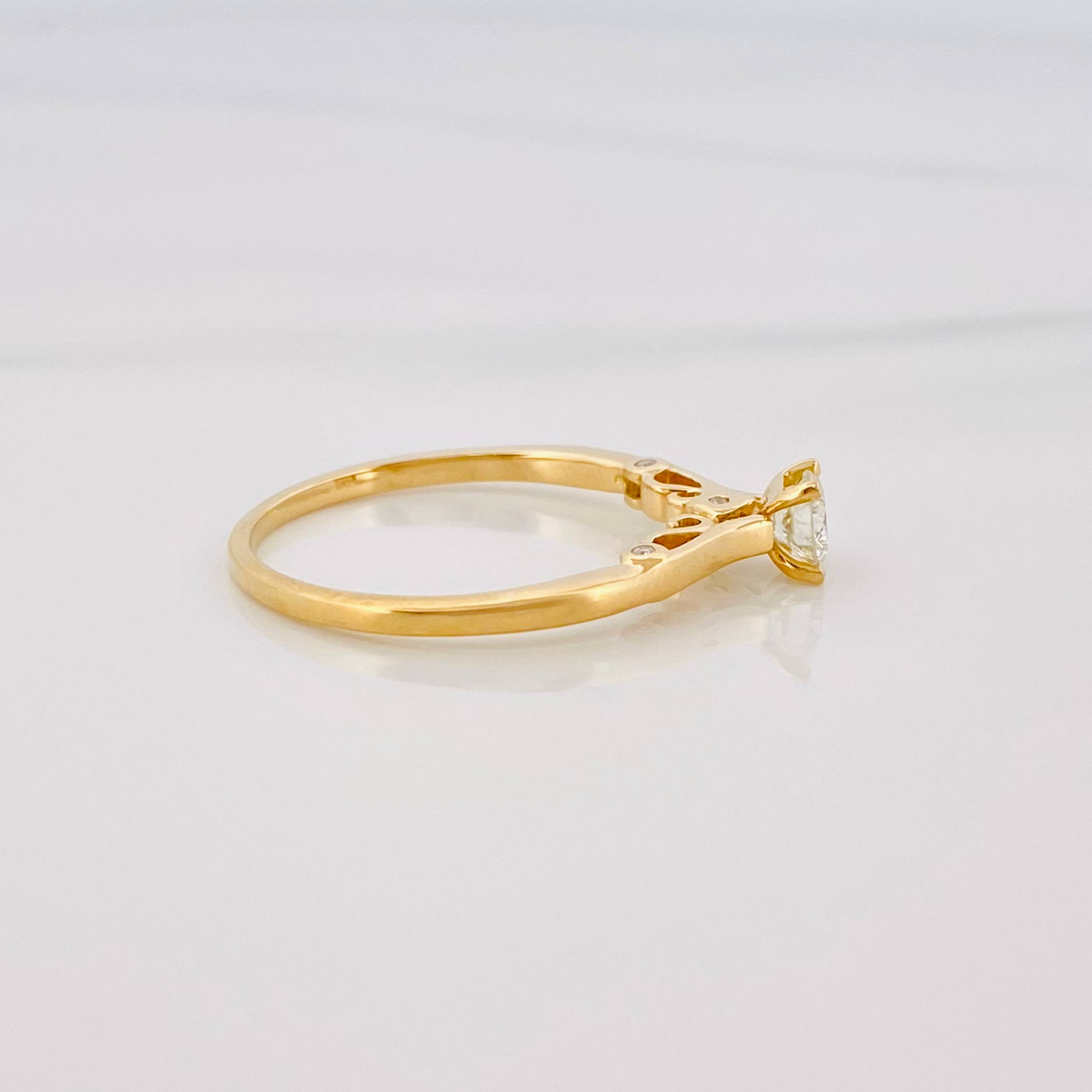 Solitaire Ring Diamonds 30 Pts 2.05 g / T6 3/4 Yellow Gold 18K