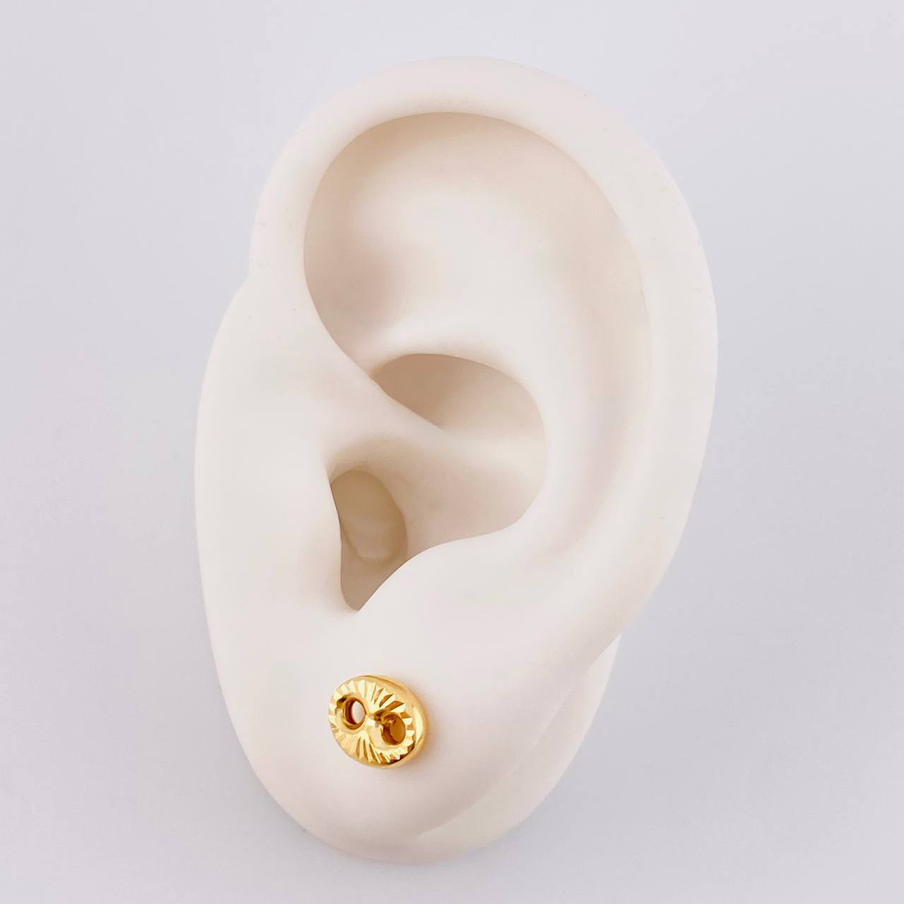 Topos Gc Diamantado 0.75 g / in / 6.4 mm Oro Amarillo 18K