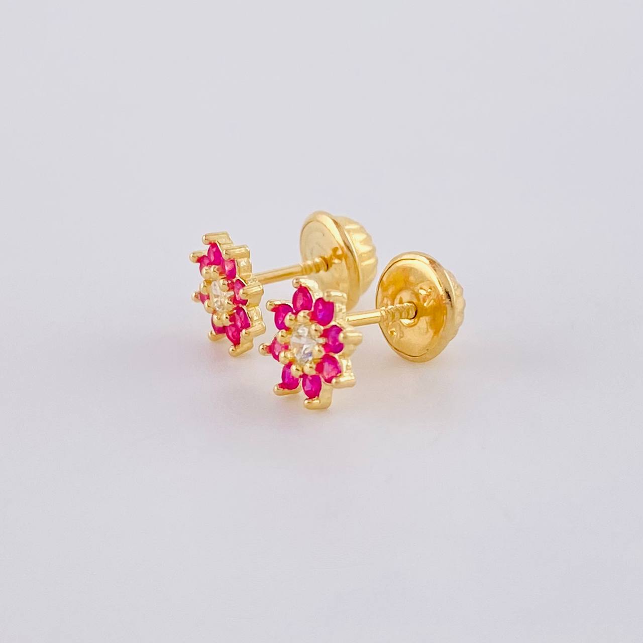 Topos Flor Ocho Petalos 0.85 g / in / 6.3 mm Oro Amarillo 18K