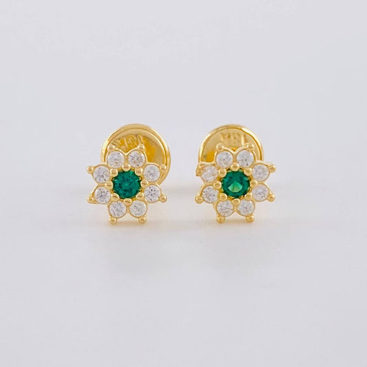 Stud Earrings Flower Eight Petals 0.85 g / in / 6.3 mm Yellow Gold 18K