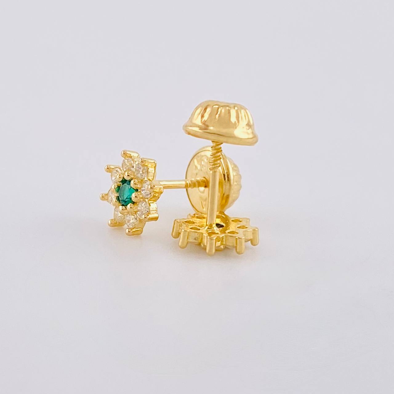 Topos Flor Ocho Petalos 0.85 g / in / 6.3 mm Oro Amarillo 18K