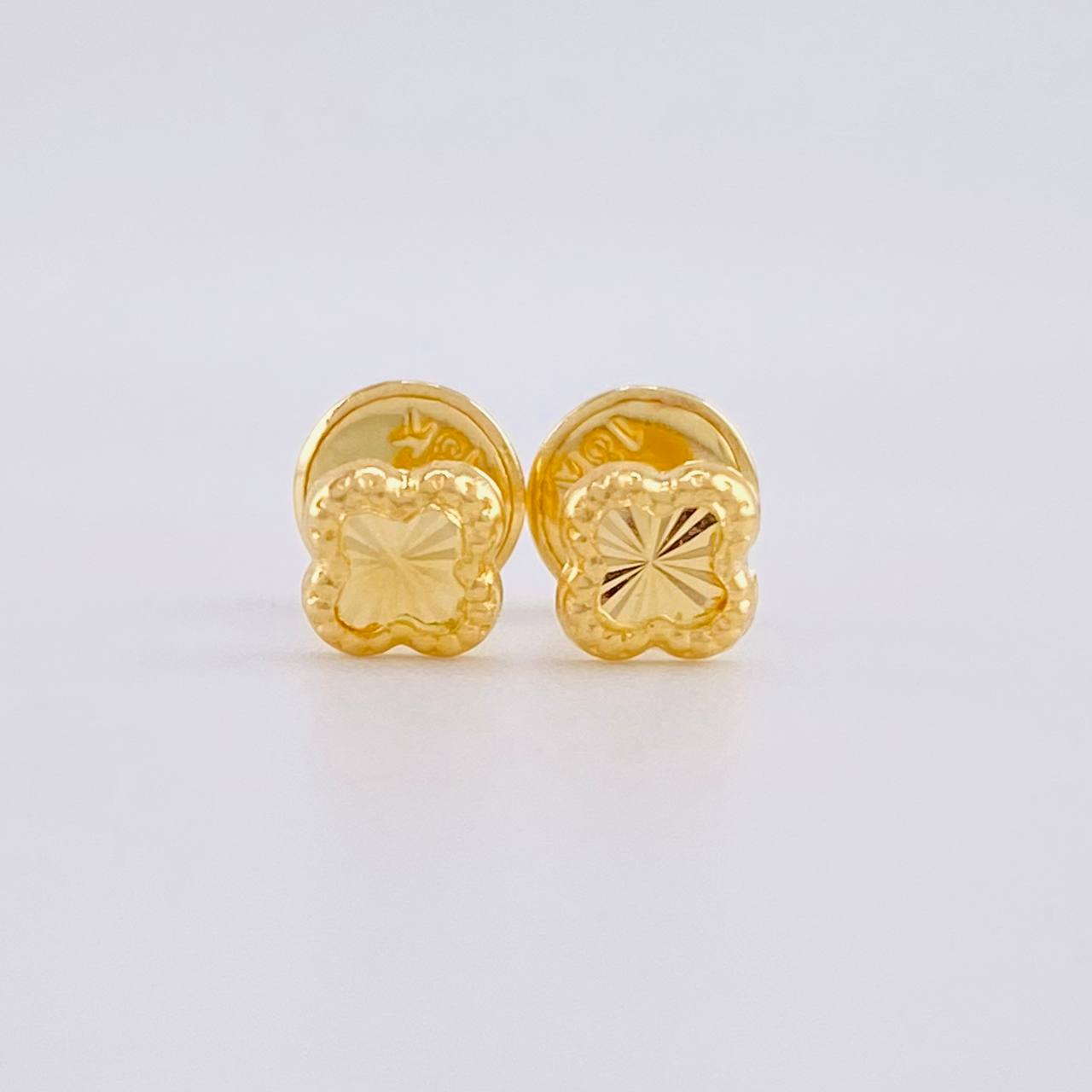 Topos Trebol Diamantados 0.45g / 4.2mm Oro Amarillo 18K