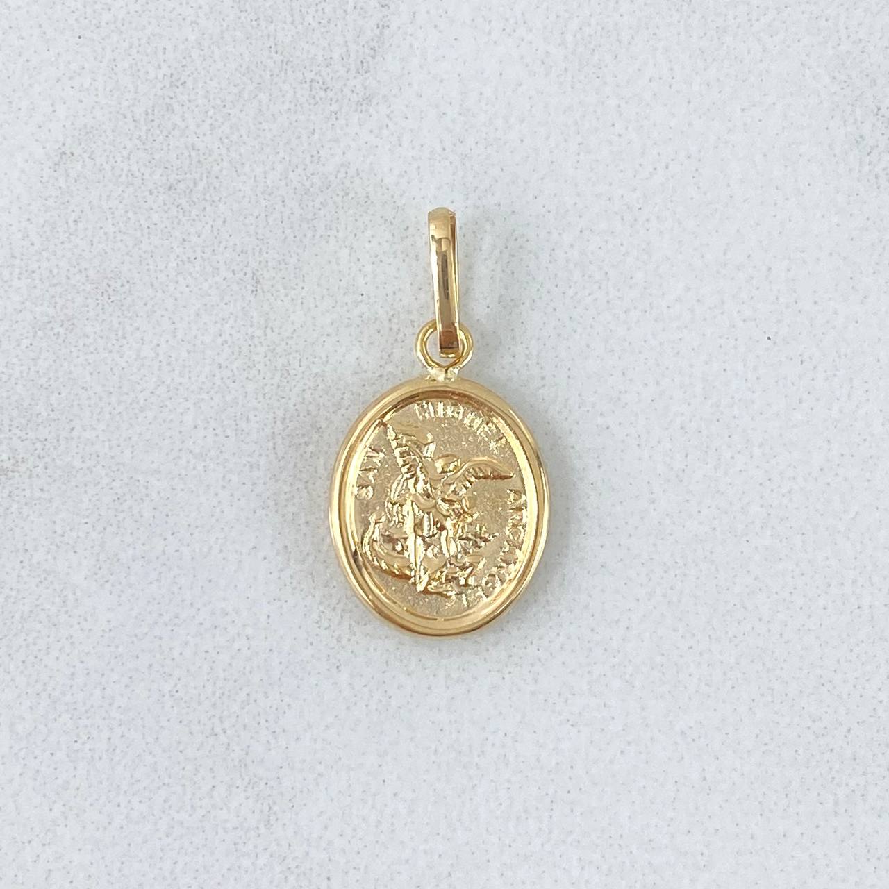 Pendant San Miguel 0.75gr / 2cm / Matte-Smooth-Circular 18K Yellow Gold ©