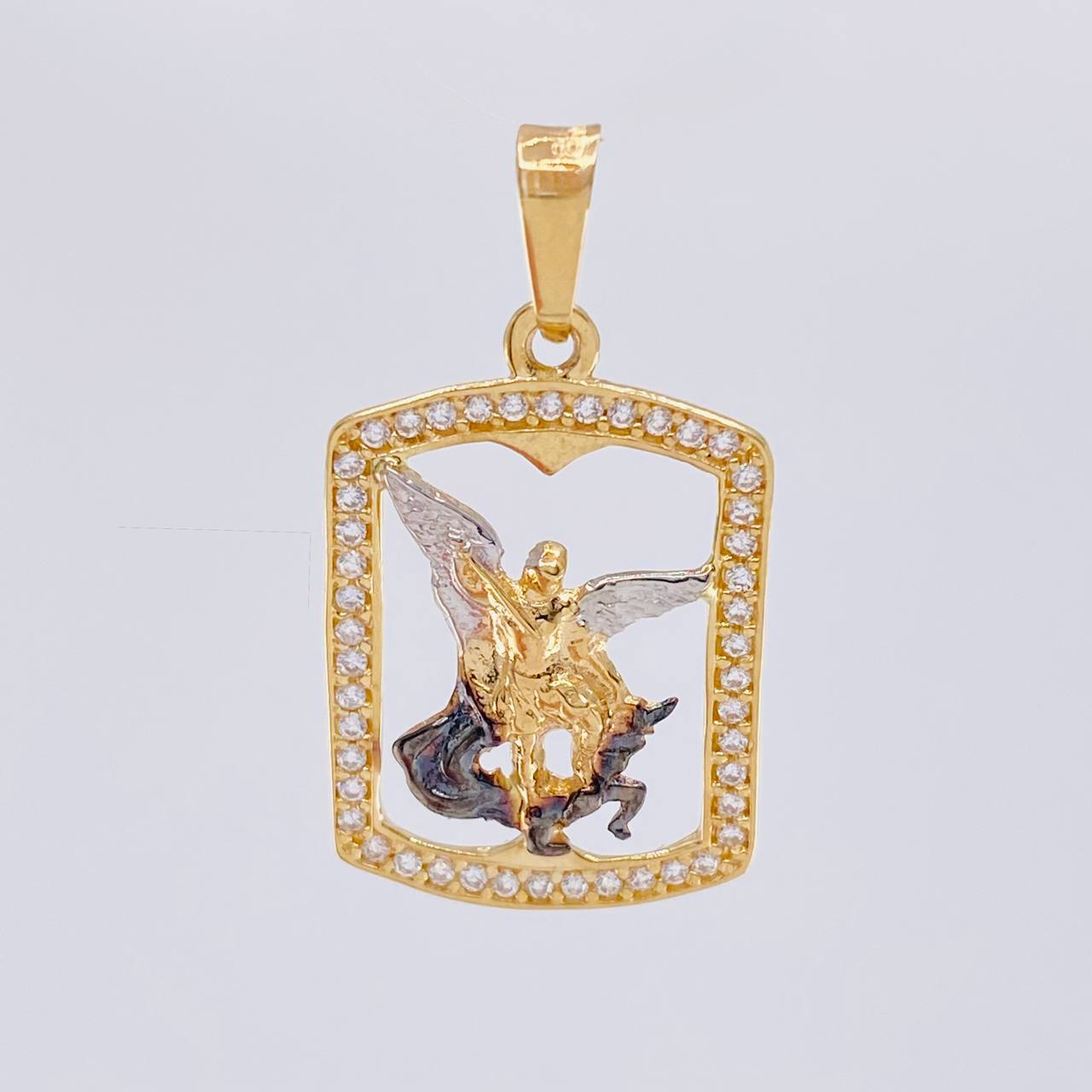 Dije Marco San Miguel Arcangel 2.1 g / 1 in Dos Oros Amarillo Blanco 18K