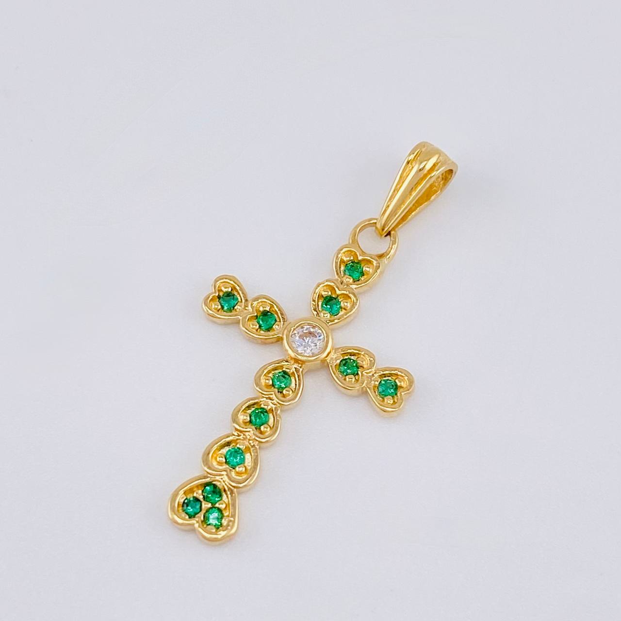 Dije Cruz Corazones 1.65 g / 1 1/4 in Oro Amarillo 18K