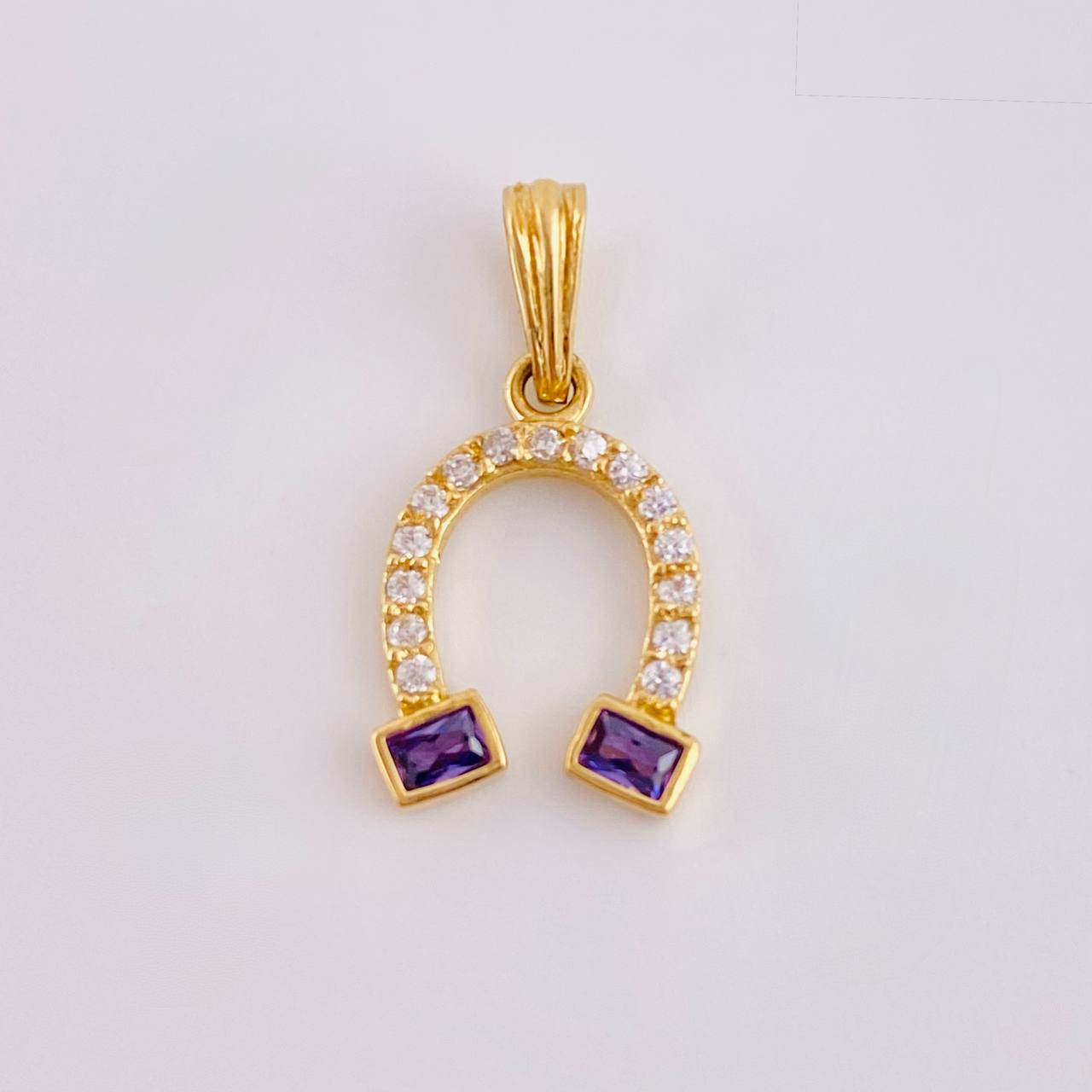 Dije Herradura 1.2 g / 3/4 in Oro Amarillo 18K
