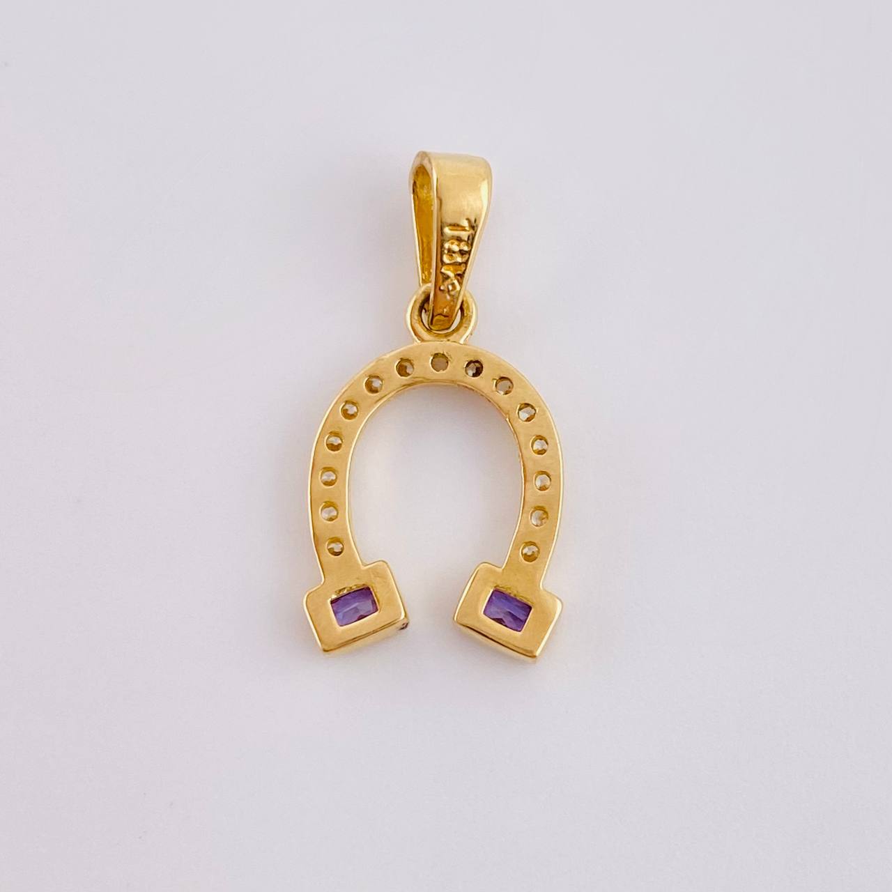 Dije Herradura 1.2 g / 3/4 in Oro Amarillo 18K