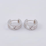 Candongas Doble Carril Basteado 2.55 g / 1/2 in Oro Blanco 18K