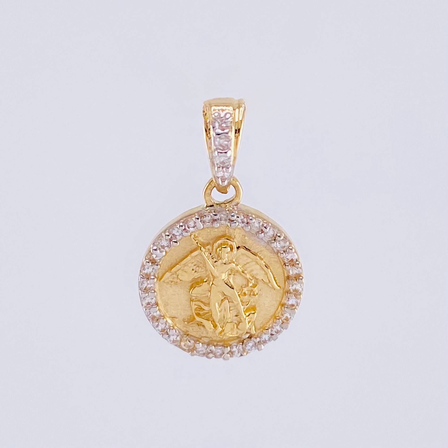 Dije Medalla San Miguel 1.65 g / 3/4 in Oro Amarillo 18K