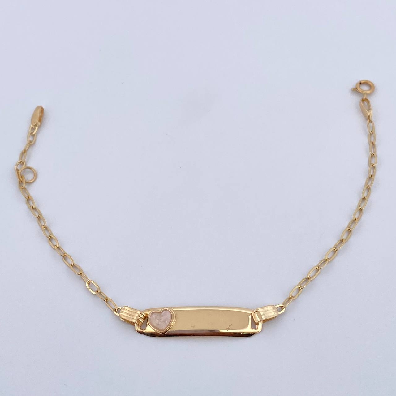 Bracelet Baby Drawer Heart Iridescent 1.45gr / 13.1cm-14.5cm / 1.6mm Rectangular Curved Plate 18K Yellow Gold $