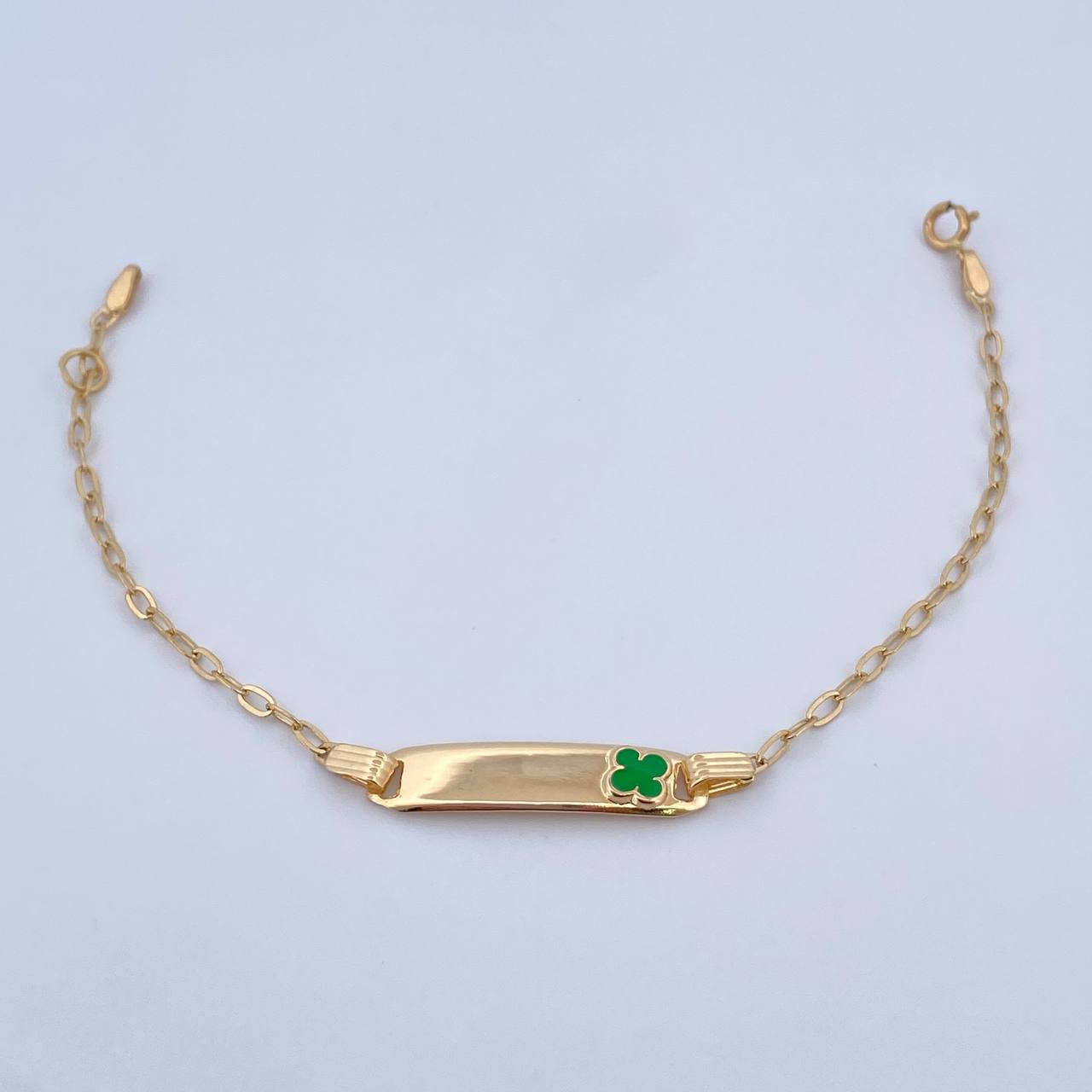 Bracelet Baby Drawer Clover Green 1.4gr / 13.6cm-14.5cm / 1.6mm Rectangular Curved Plate 18K Yellow Gold $