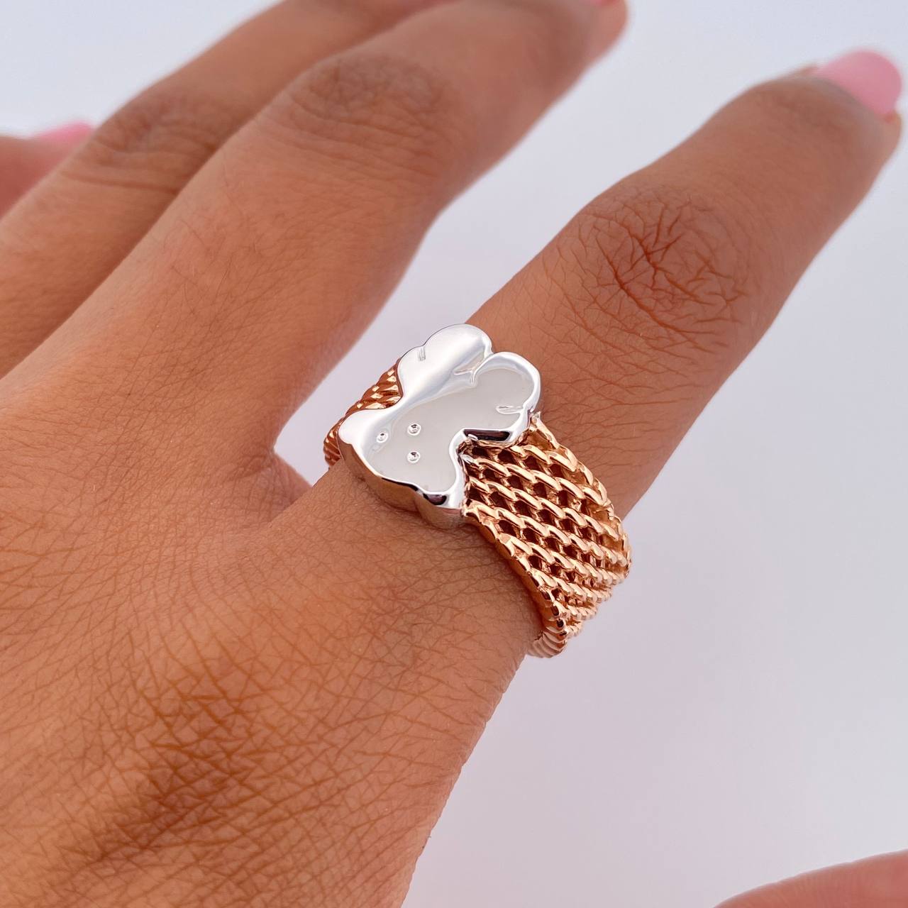 Bear Mesh Ring Ts 7.55gr / Size 7 3/4 / Two White and Rose 18K Golds &