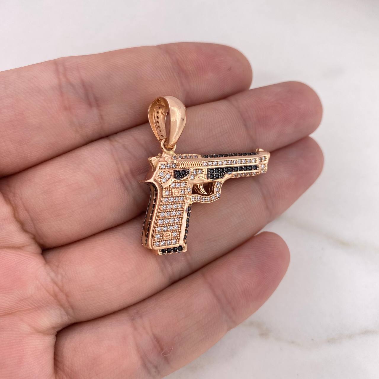 Pendant Gun 11.65gr / 3.2cm / White Black Zircons 18K Rose Gold $