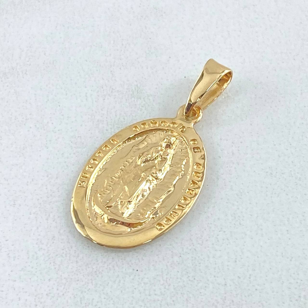 Dije Virgen Guadalupe 1.4gr / 2.6cm / Oro Amarillo 18K ©