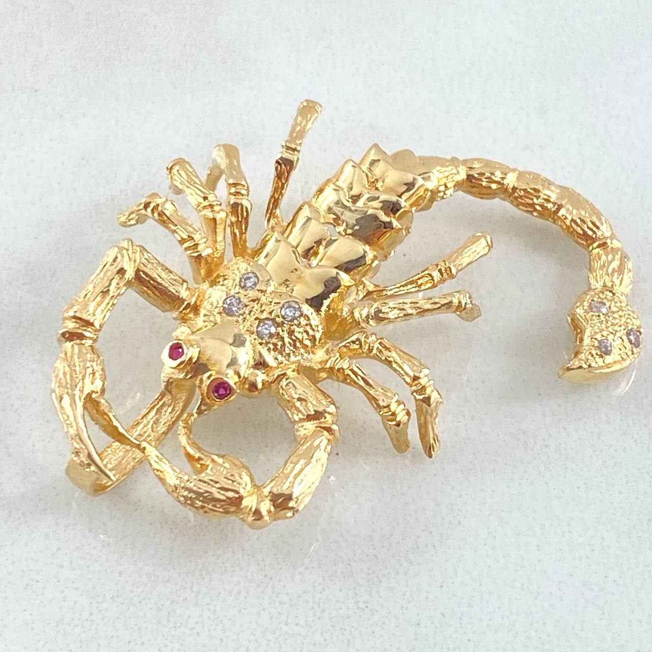 Pendant 7.45gr / 4cm / 18K Gold ©