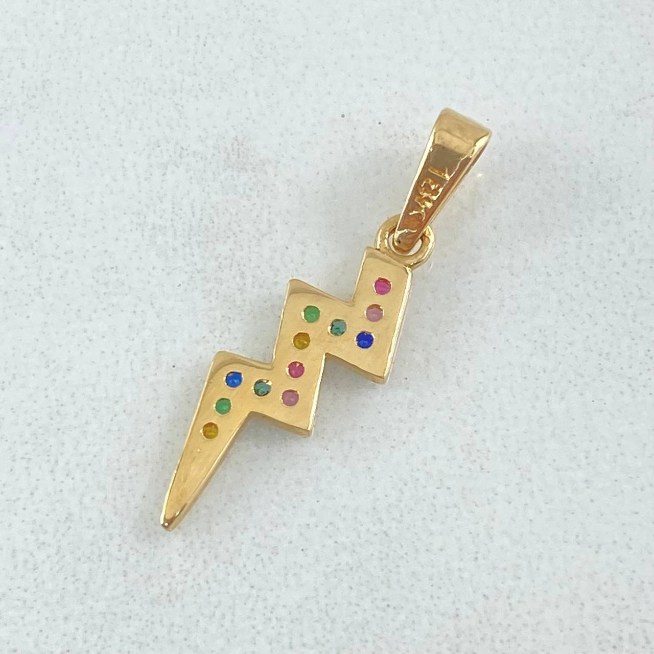 Pendant 0.95gr / 2.5cm (1.0in) / 18K Gold ©