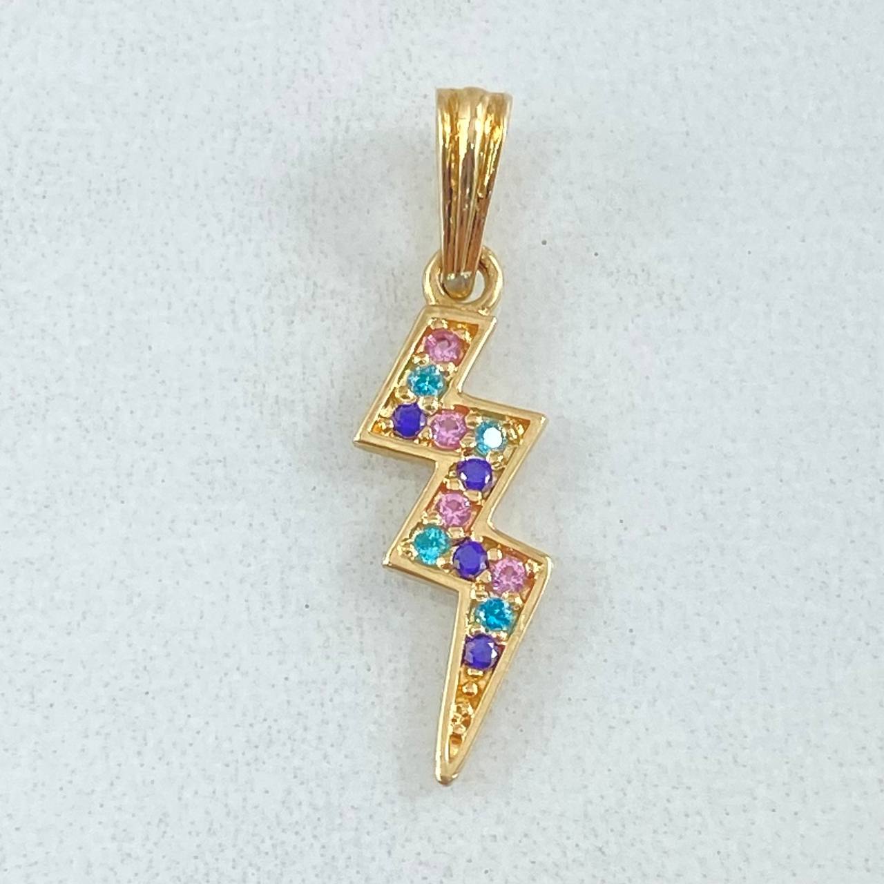Dije Rayo 0.9gr / 2.5cm / Oro 18K ©