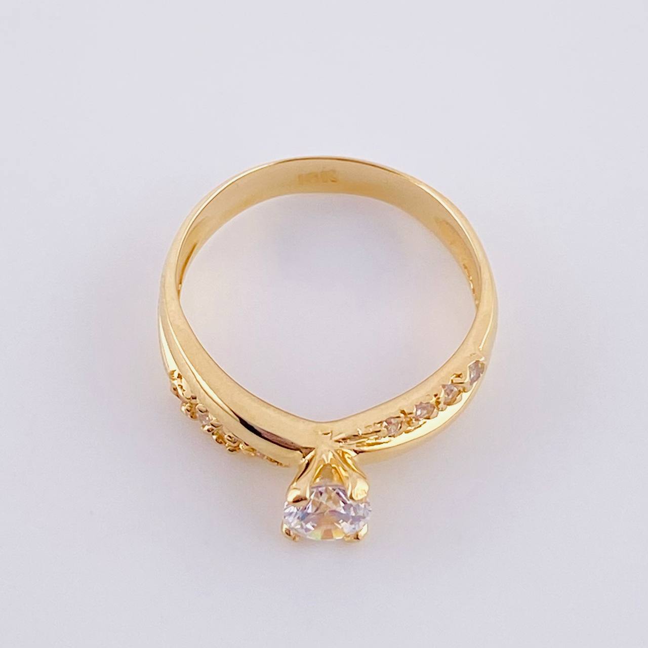 Crossed Solitaire Ring 3.2g / T7 1/2 18K Yellow Gold