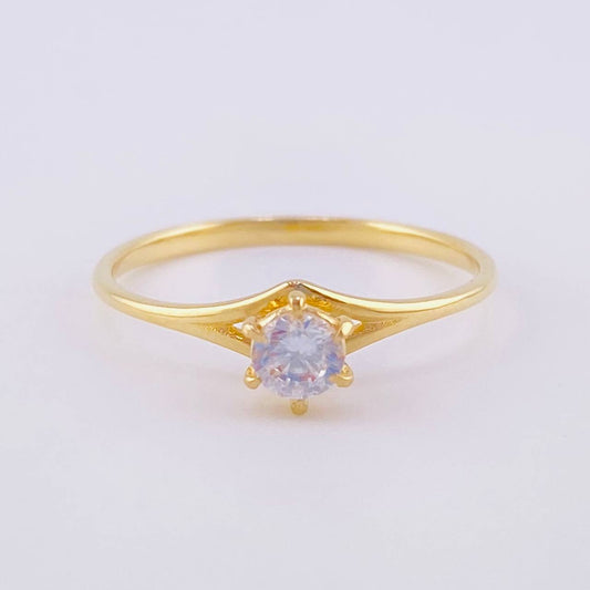 Anillo Solitario Rombo Hueco 1.55g / T7 1/2 Oro Amarillo 18K