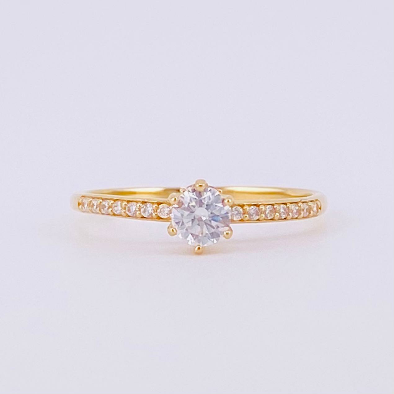 Anillo Solitario Churumbela 1.4g / T7 1/4 Oro Amarillo 18K