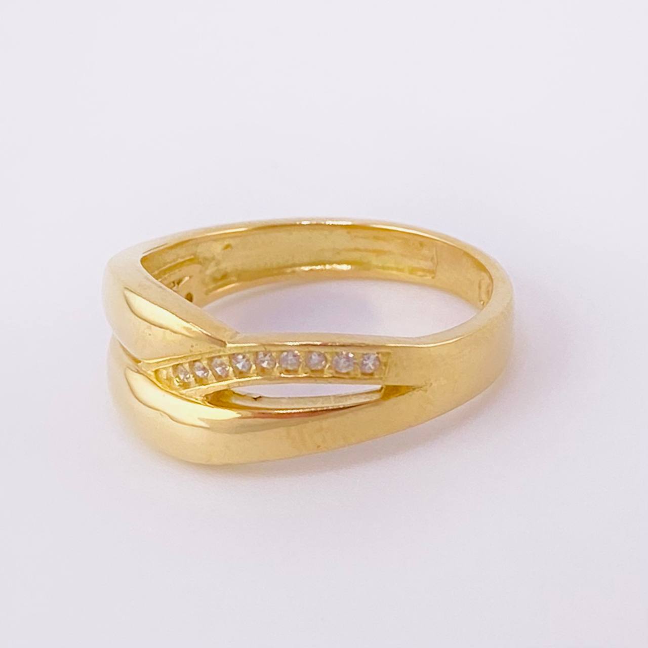 Intertwined Ring 3.95g / T5 1/2 Yellow Gold 18K