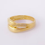 Intertwined Ring 3.95g / T5 1/2 Yellow Gold 18K