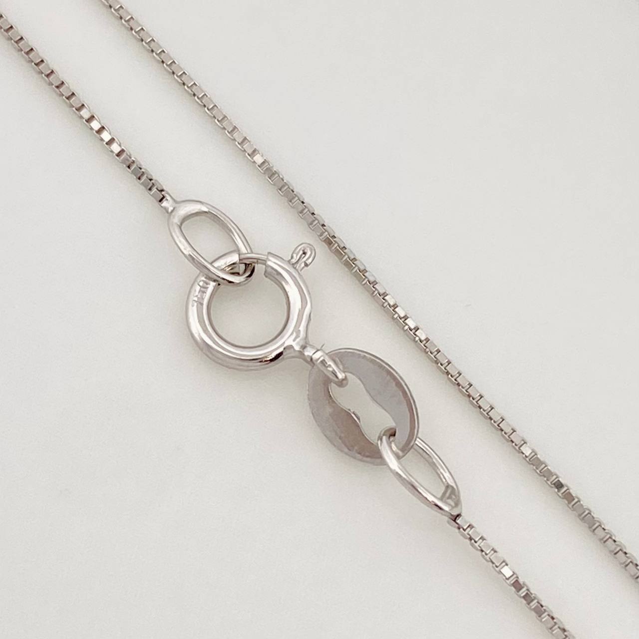 Venetian Chain Set + Cross Pendant Emerald 6pts / 1.45g / 18 in 18K White Gold