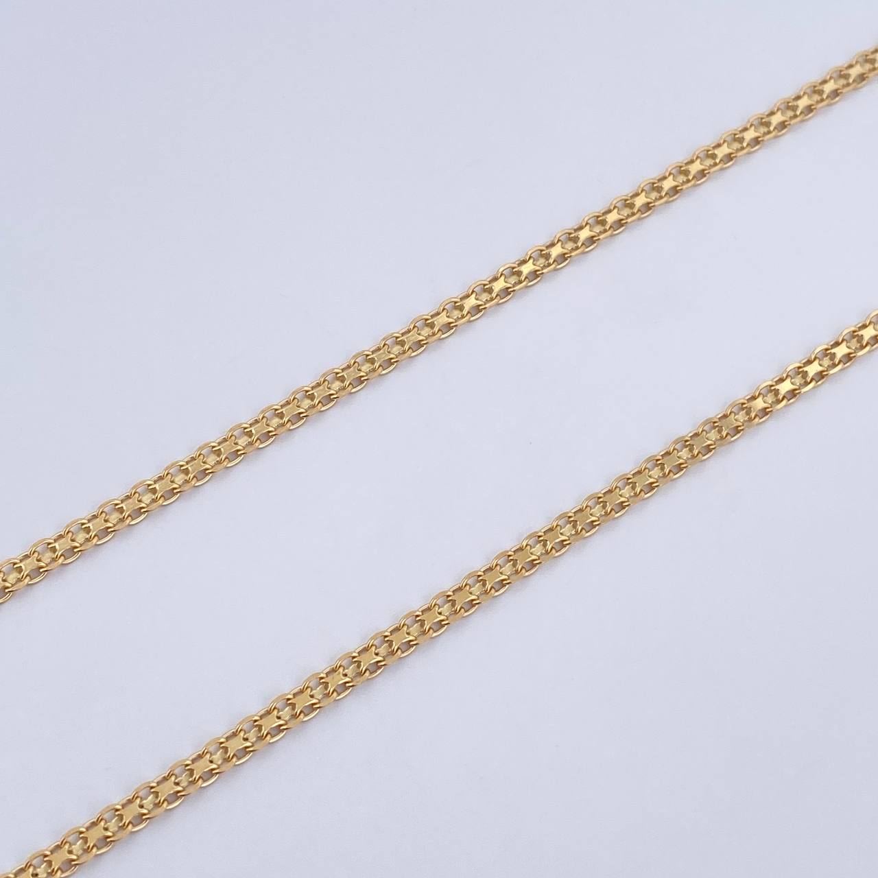 Cadena China 8.7gr / 61cm / 2.2mm Oro Amarillo +0 18K $