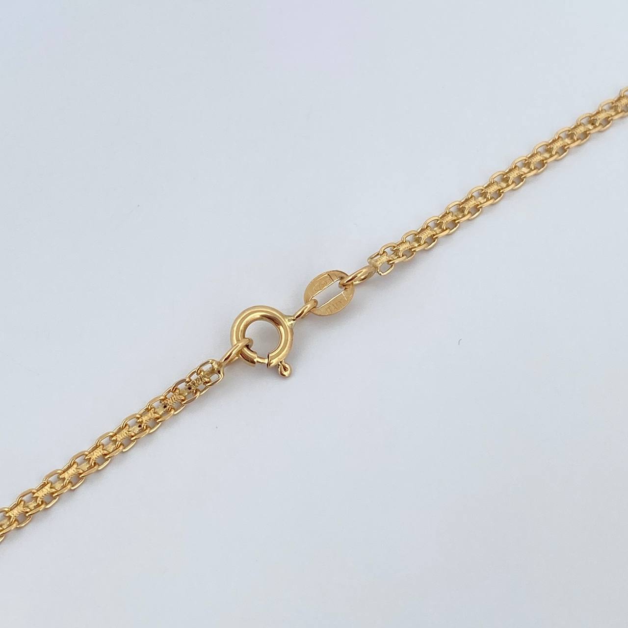Cadena China 7.4gr / 61cm / 2.2mm Oro Amarillo +0 18K $